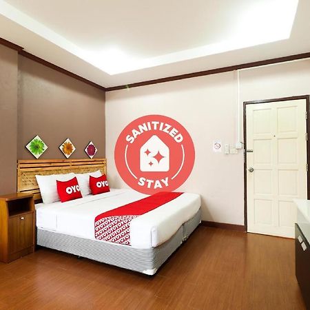 OYO 359 Golden Nakara Place Chiang Saen Exteriör bild