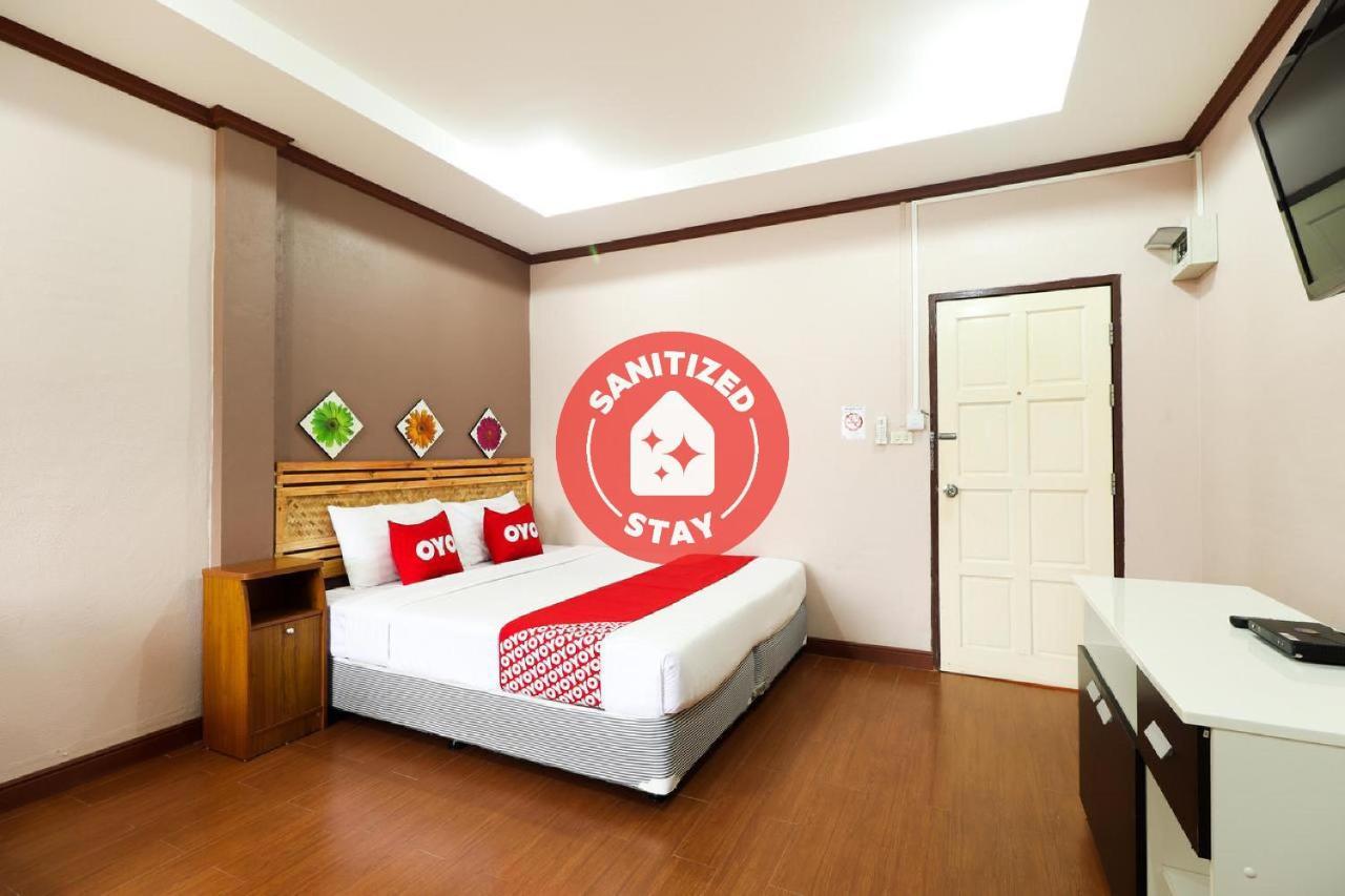 OYO 359 Golden Nakara Place Chiang Saen Exteriör bild