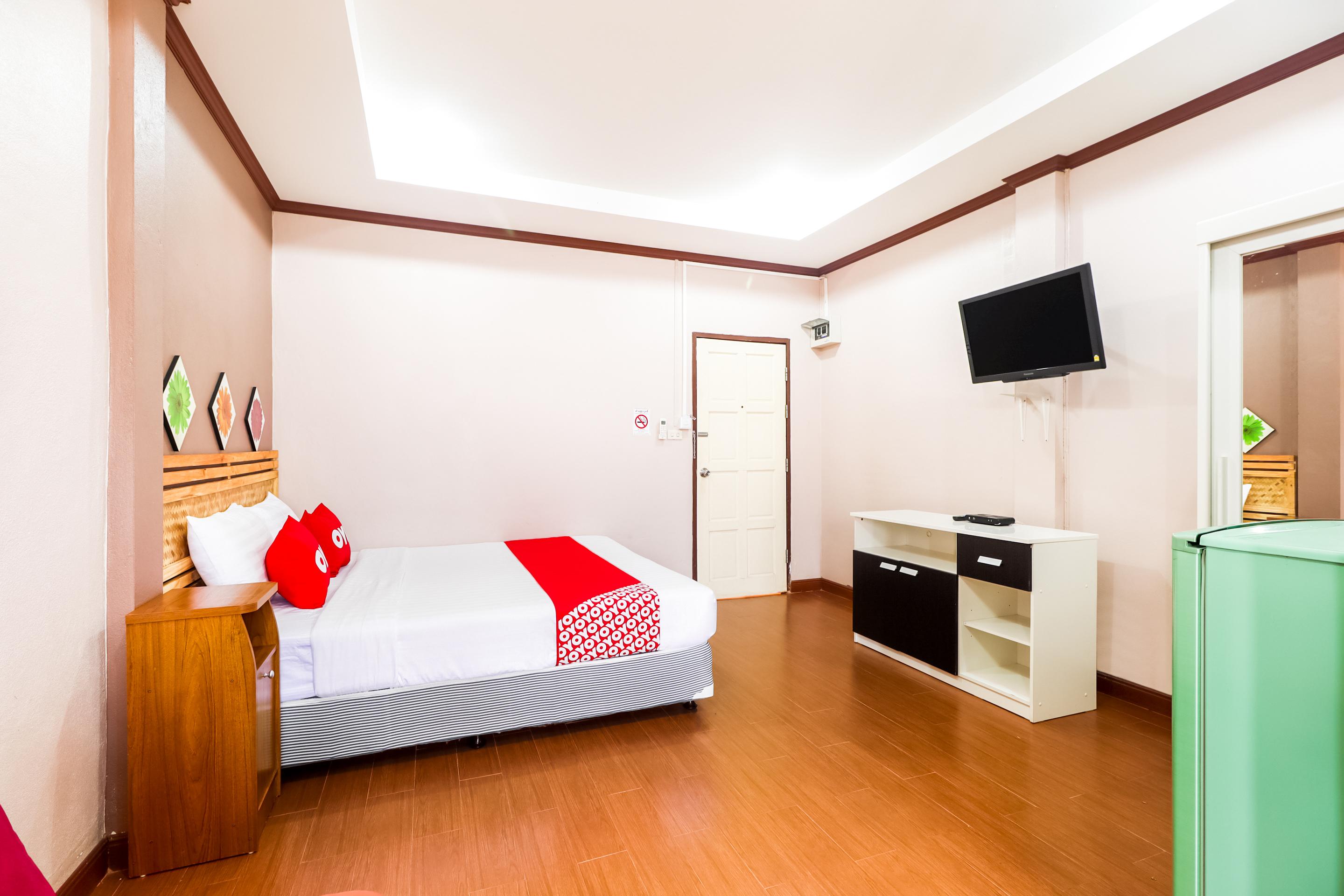 OYO 359 Golden Nakara Place Chiang Saen Exteriör bild