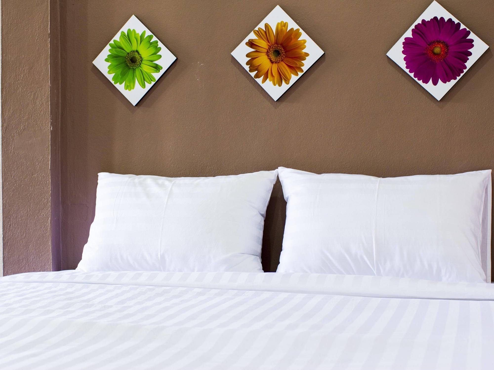 OYO 359 Golden Nakara Place Chiang Saen Exteriör bild